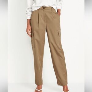 BNWT Old Navy Extra High Rise Wide Leg Cargo Pant